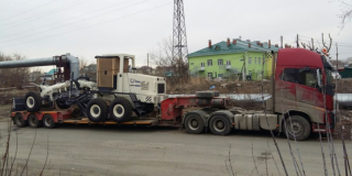 Перевозка экскаваторов на трале - 4